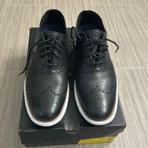Cole Haan Men's Size 13M,  2 Zerogrand Wing Oxford.  Only worn twice.